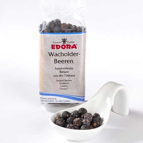 Wacholderbeeren Riesen ganz